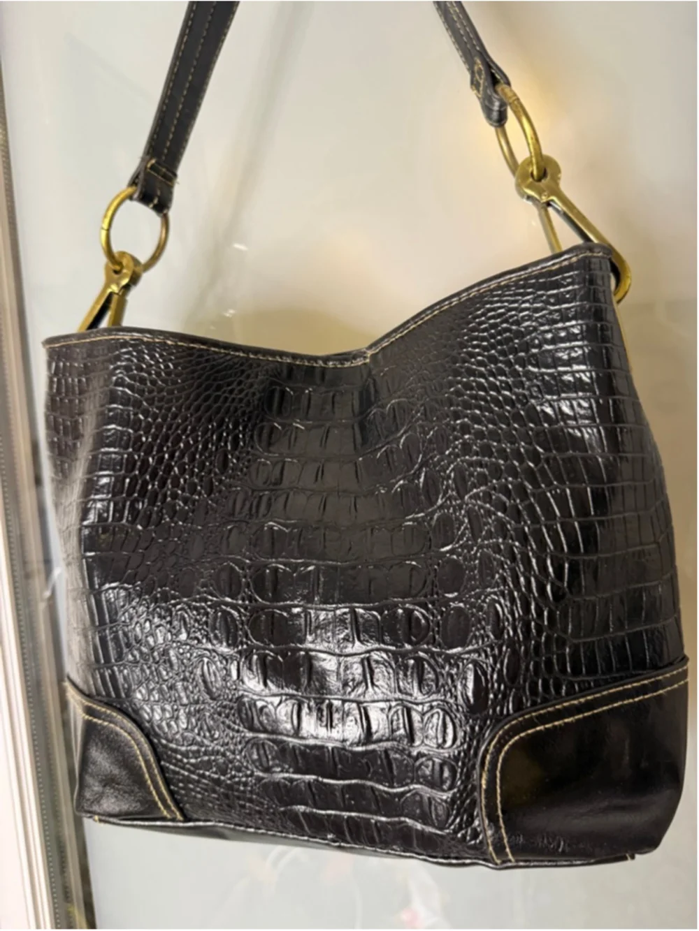 Bueno Black Croc Embossed Shoulder Bag with Gold Toned Hardware